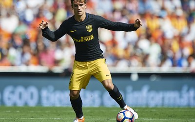 天行体育精华-阿菲夫任意球直挂绝对死角